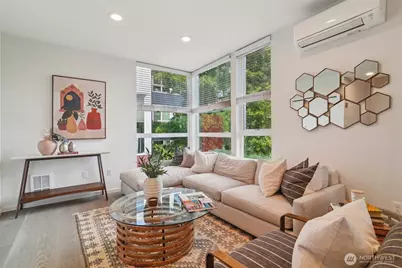 9032 14th Avenue NW #D, Seattle, WA 98117 - Photo 3