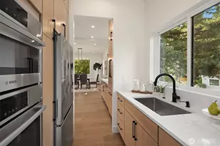 12226 NE 70th St, Kirkland, WA 98033 - Photo 11