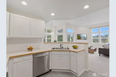 5256 236th Place SE #24-3, Issaquah, WA 98029 - Photo 3