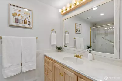 6611 129th Avenue SE, Bellevue, WA 98006 - Photo 23