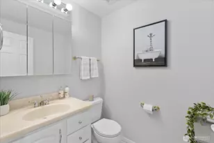 6611 129th Ave SE, Bellevue, WA 98006 - Photo 13