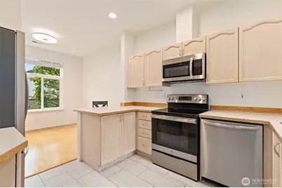22619 4th Avenue W #3-103, Bothell, WA 98021 - Photo 7
