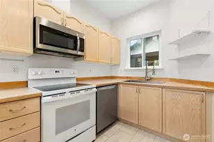 22619 4th Ave W, Bothell, WA 98021 - Photo 5