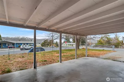 1100 3rd Street, East Wenatchee, WA 98802 - Photo 23