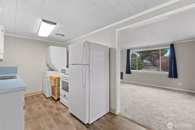 1100 3rd Street, East Wenatchee, WA 98802 - Photo 9