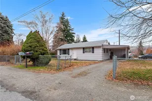 1100 3rd St, East Wenatchee, WA 98802 - Photo 1