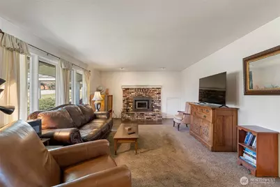 410 N Floral Avenue, Cle Elum, WA 98922 - Photo 5