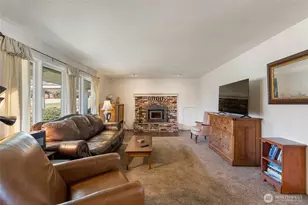 410 N Floral Ave, Cle Elum, WA 98922 - Photo 5