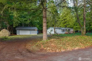 24226 SE 378th St, Enumclaw, WA 98022 - Photo 1