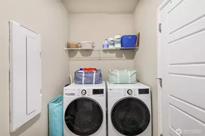 17818 Berkeley Parkway E, Bonney Lake, WA 98391 - Photo 17