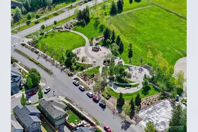 17818 Berkeley Parkway E, Bonney Lake, WA 98391 - Photo 31