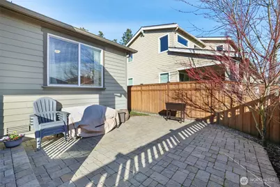 17818 Berkeley Parkway E, Bonney Lake, WA 98391 - Photo 27