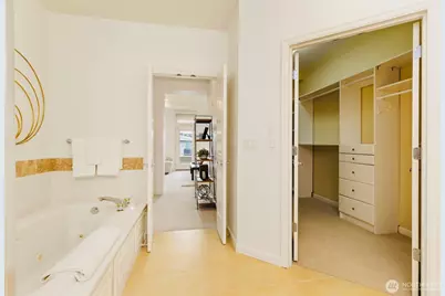 520 6th Avenue #4003, Kirkland, WA 98033 - Photo 25