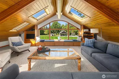 22430 Dogwood Lane, Woodway, WA 98020 - Photo 15