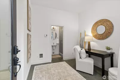 3813 Fremont Lane N, Seattle, WA 98103 - Photo 3