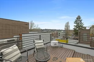 3813 Fremont Ln N, Seattle, WA 98103 - Photo 23