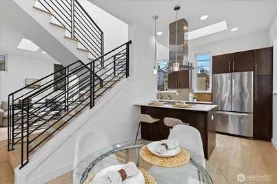 3813 Fremont Lane N, Seattle, WA 98103 - Photo 17