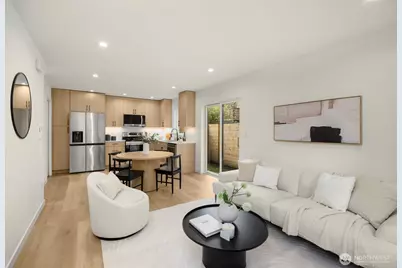 14321 C Interlake Avenue N, Seattle, WA 98133 - Photo 13