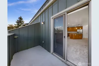 3150 W Government Way #407, Seattle, WA 98199 - Photo 27