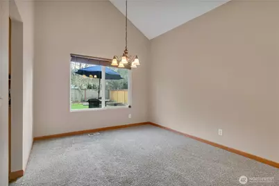 20105 73rd Avenue Ct E, Spanaway, WA 98387 - Photo 9