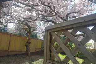 8129 NE 131st St, Kirkland, WA 98034 - Photo 33