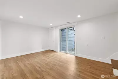 2000 NE 27th Street, Renton, WA 98056 - Photo 23