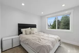 2000 NE 27th St, Renton, WA 98056 - Photo 15