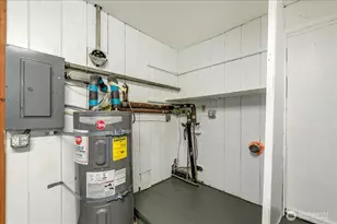 9320 31st Pl SW, Seattle, WA 98126 - Photo 15