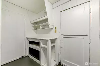 9320 31st Place SW, Seattle, WA 98126 - Photo 17