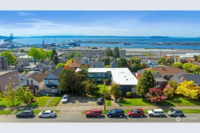 2614 Rucker Avenue, Everett, WA 98201 - Photo 3