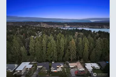 876 172nd Avenue NE, Bellevue, WA 98008 - Photo 31