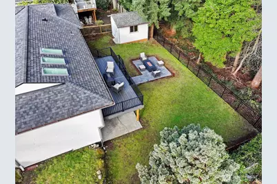 876 172nd Avenue NE, Bellevue, WA 98008 - Photo 29