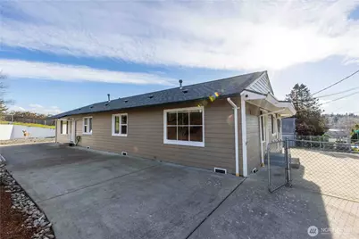 119 Elm St Unit #A and #B, Bremerton, WA 98310 - Photo 11