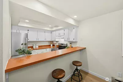 231 NW Shepard Way, Bainbridge Island, WA 98110 - Photo 7