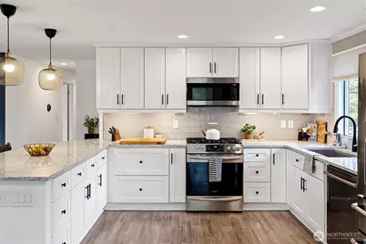 4205 S 350th Street, Auburn, WA 98001 - Photo 3