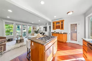 376 Graham Ave NE, Renton, WA 98059 - Photo 7