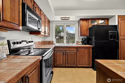 3255 16th St SE, Auburn, WA 98092 - Photo 13