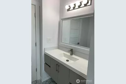 1319 S 9 Street S, Tacoma, WA 98405 - Photo 17