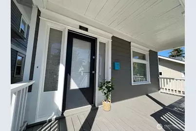 1319 S 9 Street S, Tacoma, WA 98405 - Photo 3