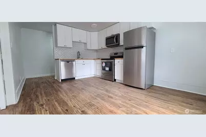 1319 S 9 Street S, Tacoma, WA 98405 - Photo 9