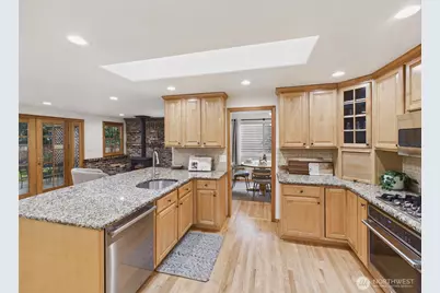 18903 NE 165th Place, Woodinville, WA 98072 - Photo 15