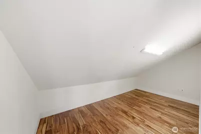 1704 25th Avenue NE, Issaquah, WA 98029 - Photo 23