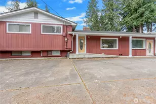 2509 College St SE, Lacey, WA 98503 - Photo 3