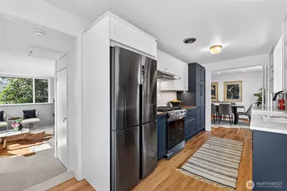 9014 34th Avenue SW, Seattle, WA 98126 - Photo 11