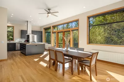 5384 Crystal Springs Drive NE, Bainbridge Island, WA 98110 - Photo 15