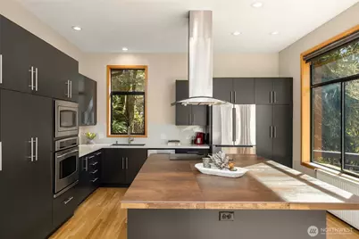 5384 Crystal Springs Drive NE, Bainbridge Island, WA 98110 - Photo 11