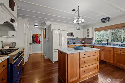 5455 No Name Road, Anacortes, WA 98221 - Photo 15