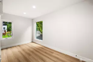 9692 51st Ave S, Seattle, WA 98118 - Photo 17