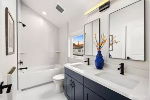 9692 51st Ave S, Seattle, WA 98118 - Photo 13