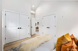 9692 51st Ave S, Seattle, WA 98118 - Photo 15